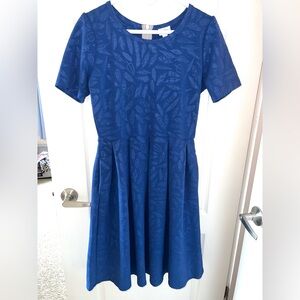 LuLaRoe Amelia Dress Blue Stretch Cottage Core Boho Sz L Pleated Pockets Office